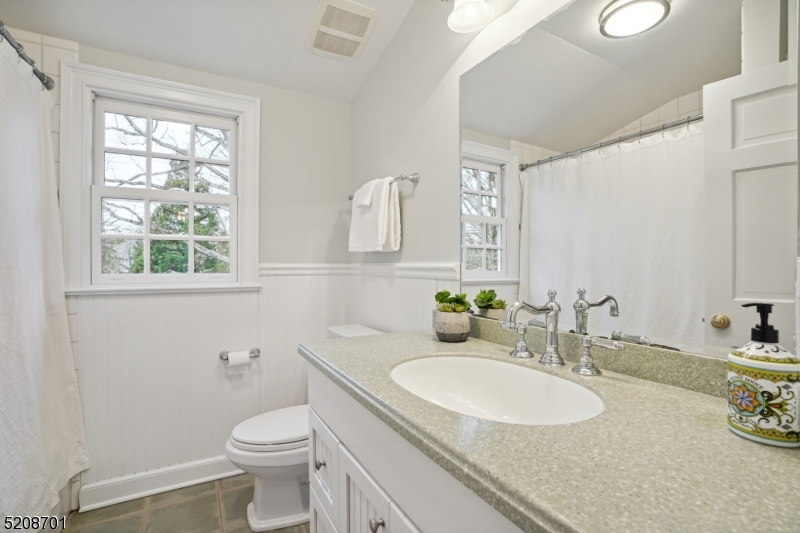 OLD SHORT HILLS / GLENWOOD - Residential