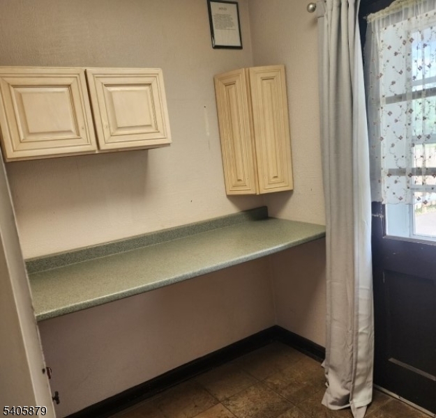 Down Town - Residential Income