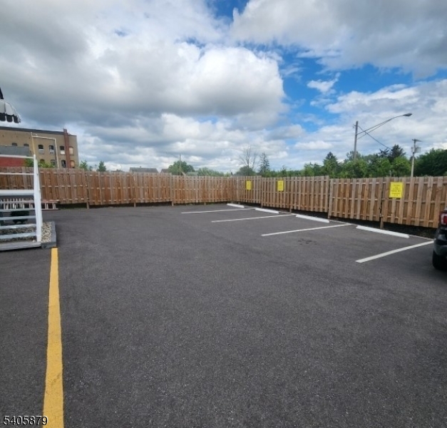 Down Town - Residential Income