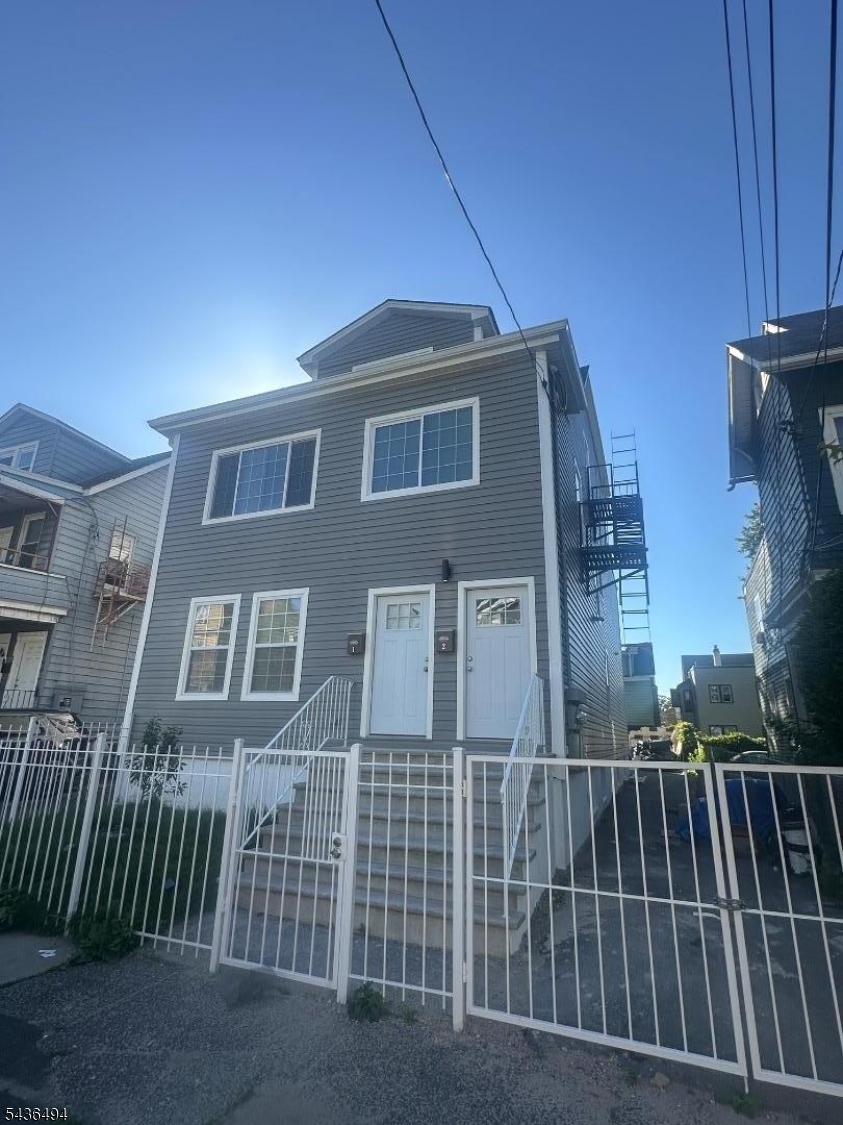 Photo 1 of 17 — 272 Schley St, Newark City, NJ 07112