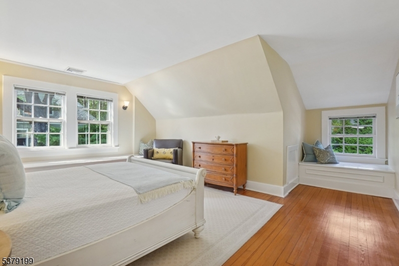 Upper Montclair - Residential