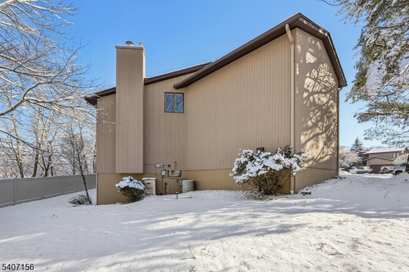 Wedgewood Knolls - Residential