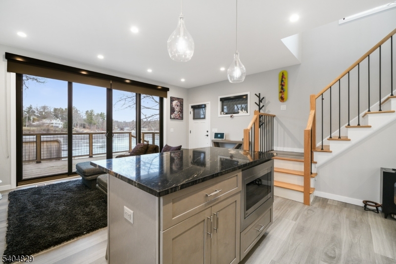 Upper Greenwood Lake - Residential