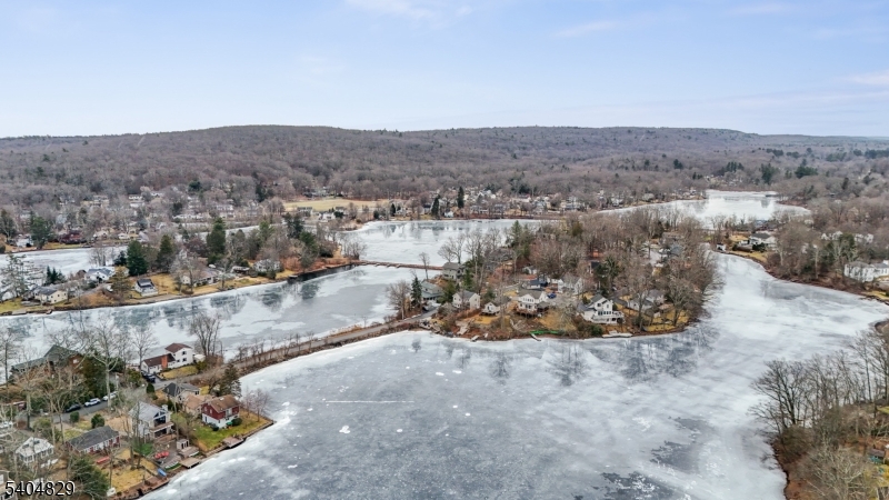 Upper Greenwood Lake - Residential
