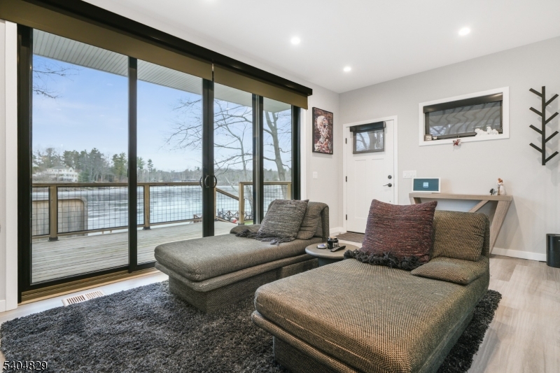 Upper Greenwood Lake - Residential