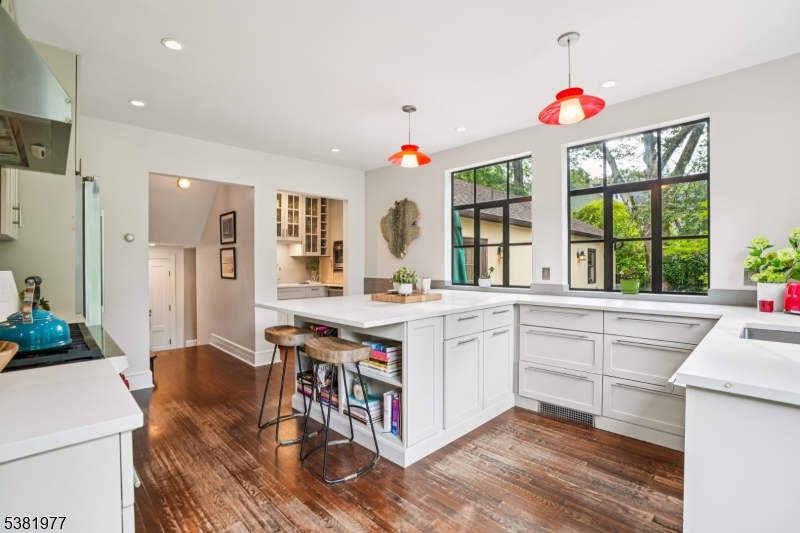 SUMMIT - Residential