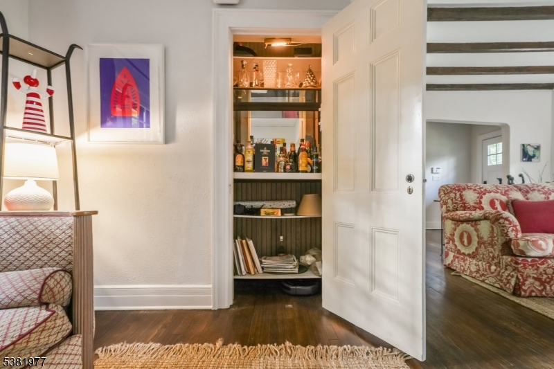 SUMMIT - Residential