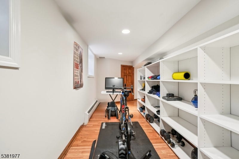 SUMMIT - Residential