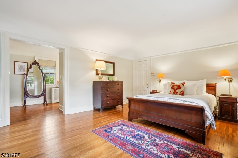 SUMMIT - Residential