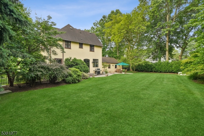 SUMMIT - Residential