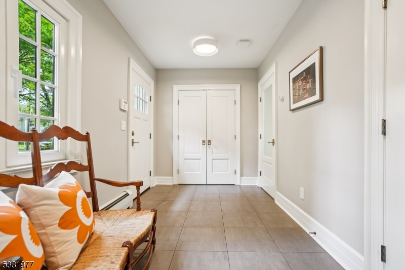 SUMMIT - Residential