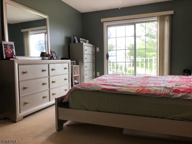 Society Hill VI - Residential Lease