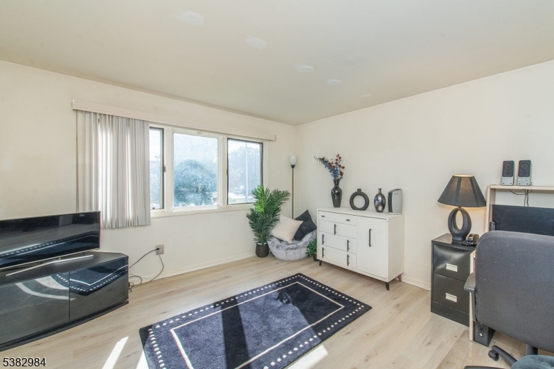 The Ridge at Caldwell - Residential