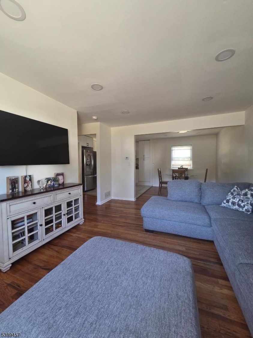 Glendale Homes - Residential