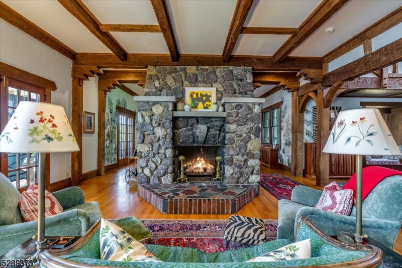 LAKE MOHAWK - Residential