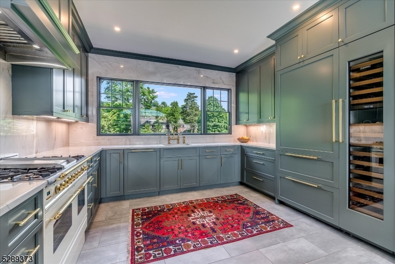 LAKE MOHAWK - Residential