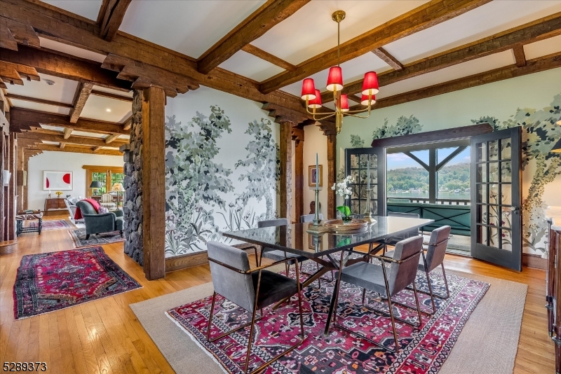 LAKE MOHAWK - Residential