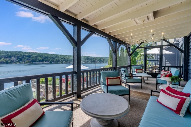 LAKE MOHAWK - Residential