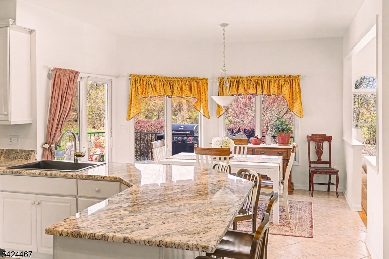 Country Classics of Raritan - Residential