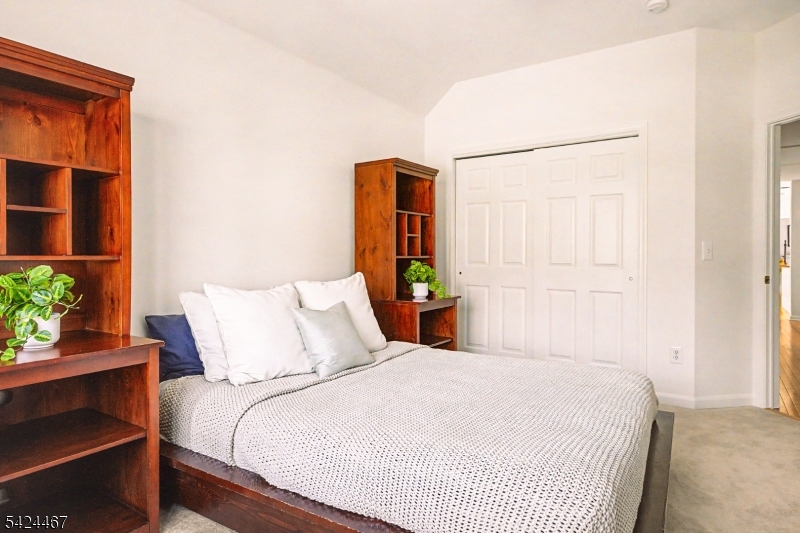 Country Classics of Raritan - Residential