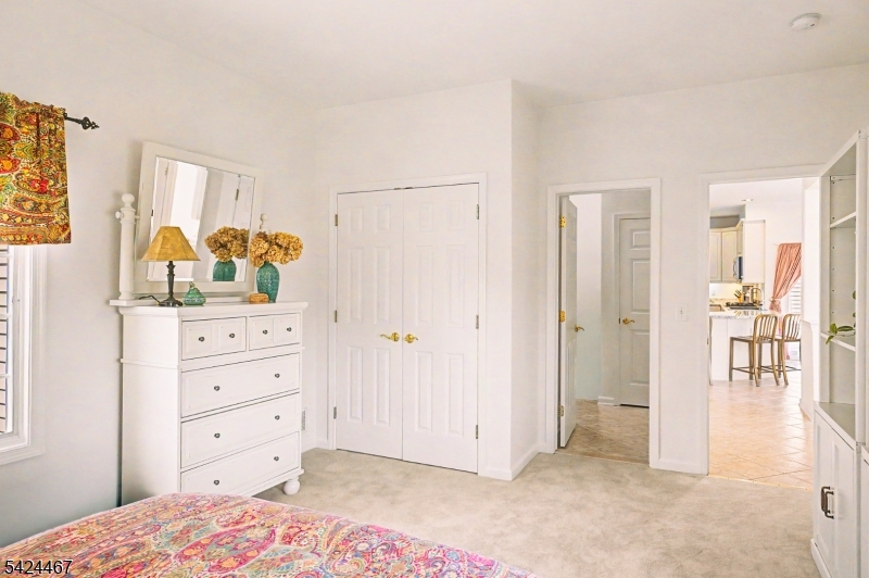 Country Classics of Raritan - Residential