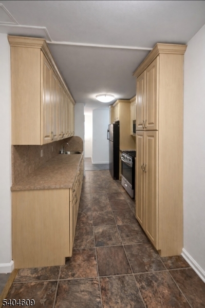 Polonaise - Residential