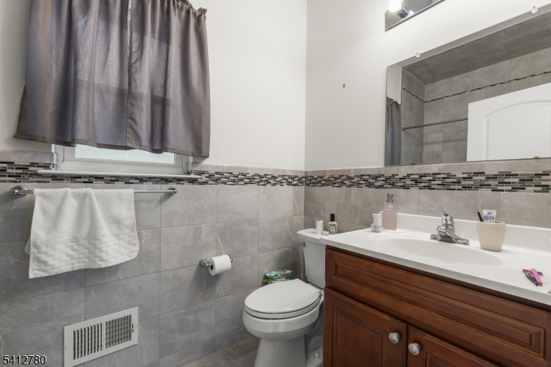 Peterstown - Residential Income