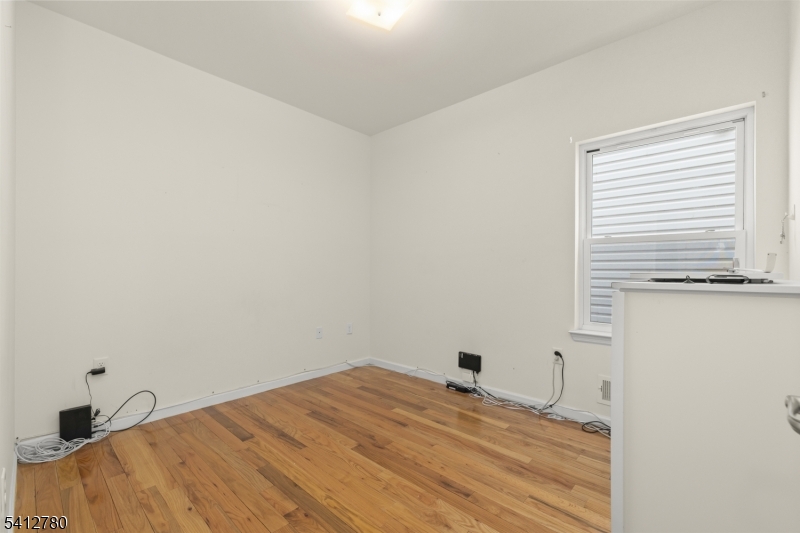 Peterstown - Residential Income