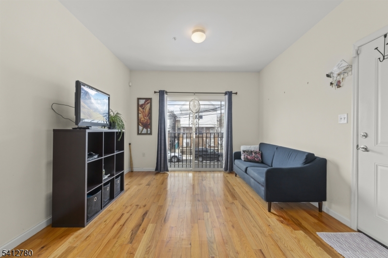 Peterstown - Residential Income