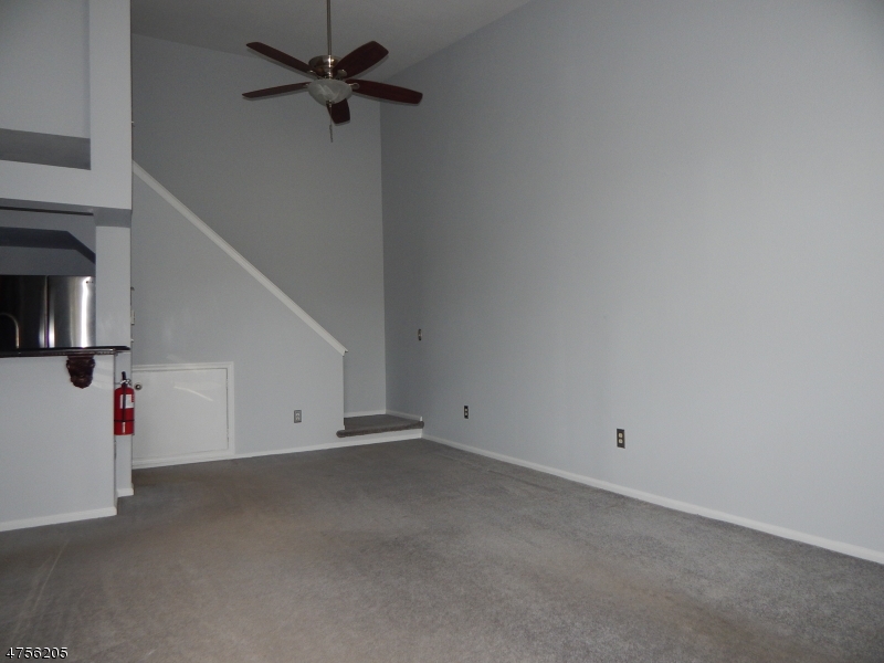 Wynnewood in The Hills - Residential Lease