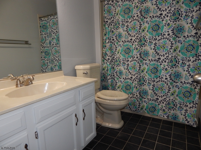 Wynnewood in The Hills - Residential Lease