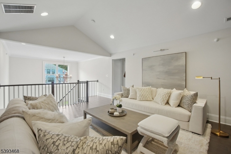 Villas at Warren - Residential