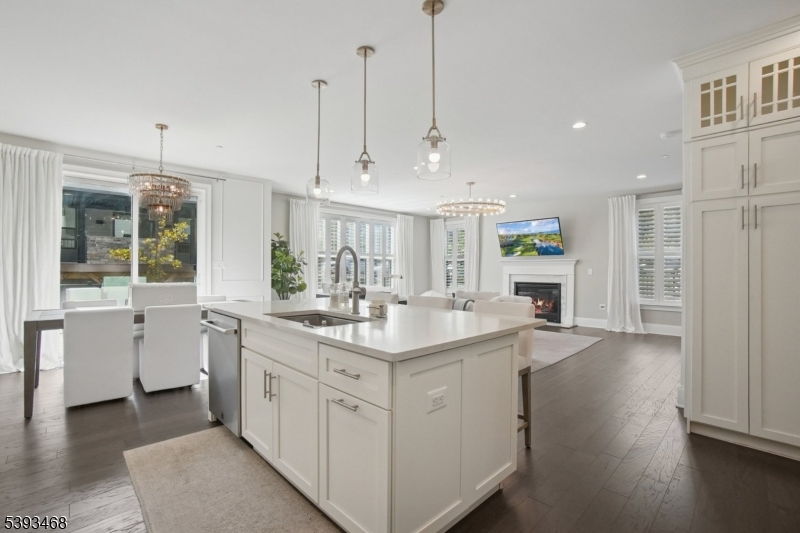 Villas at Warren - Residential