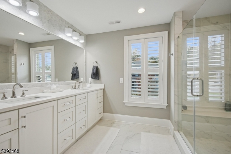 Villas at Warren - Residential