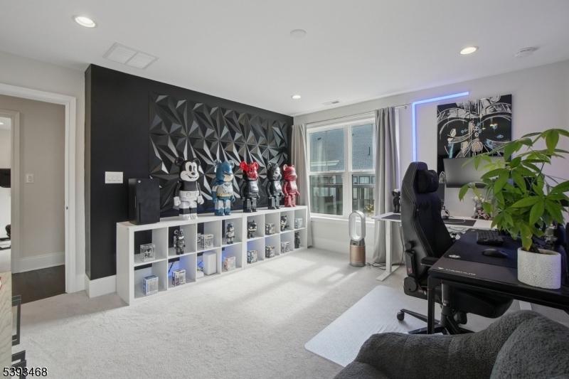 Villas at Warren - Residential