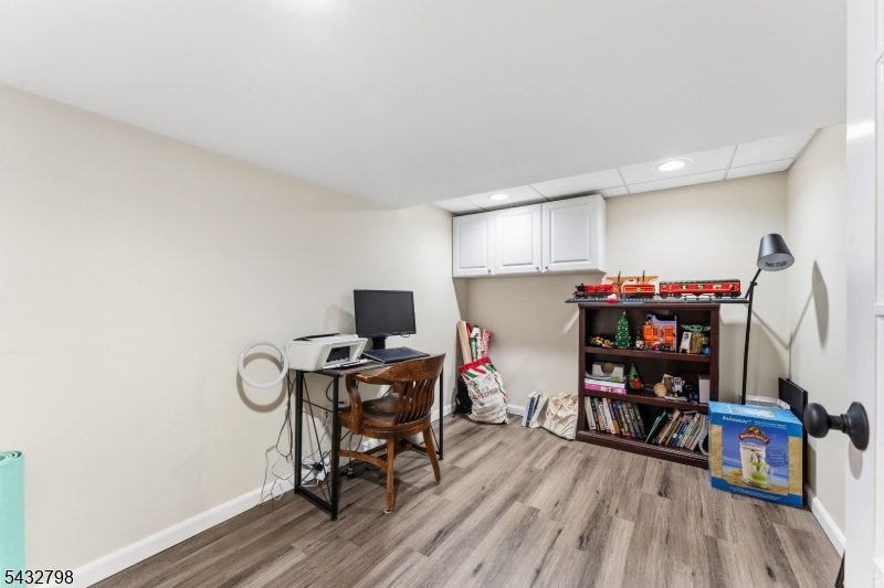 River Road - Residential