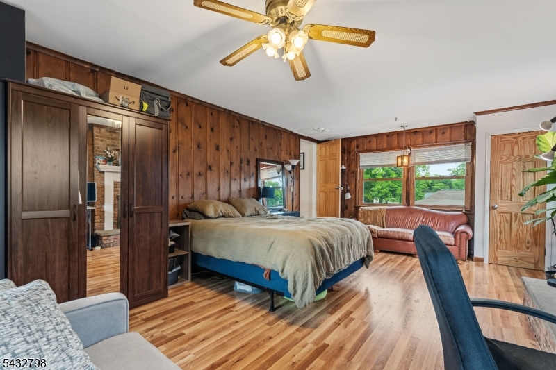 River Road - Residential