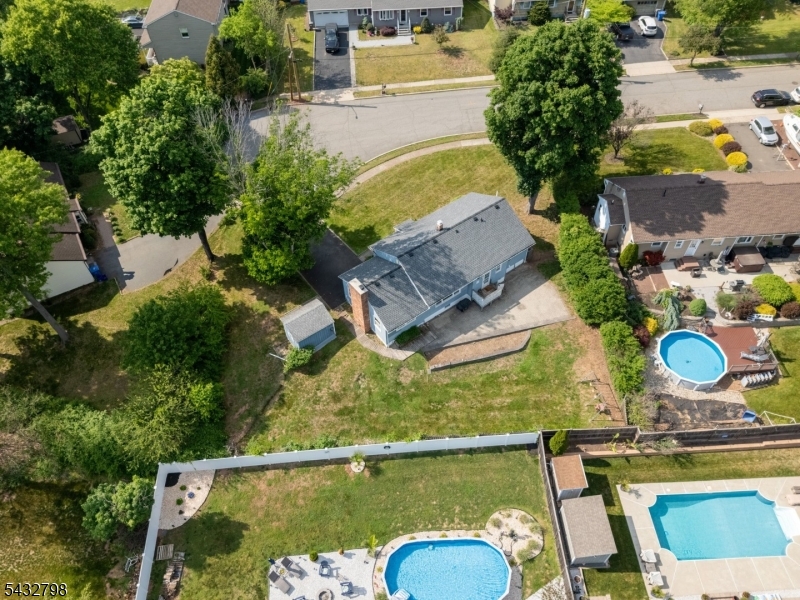 River Road - Residential