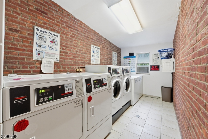 Kennedy Blvd Condos - Residential