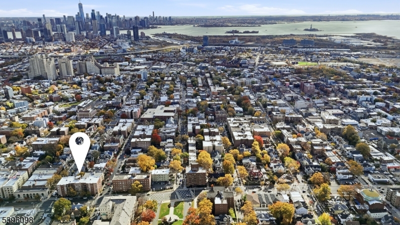 Kennedy Blvd Condos - Residential