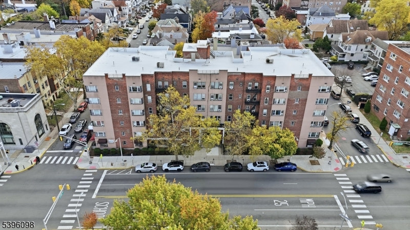 Kennedy Blvd Condos - Residential