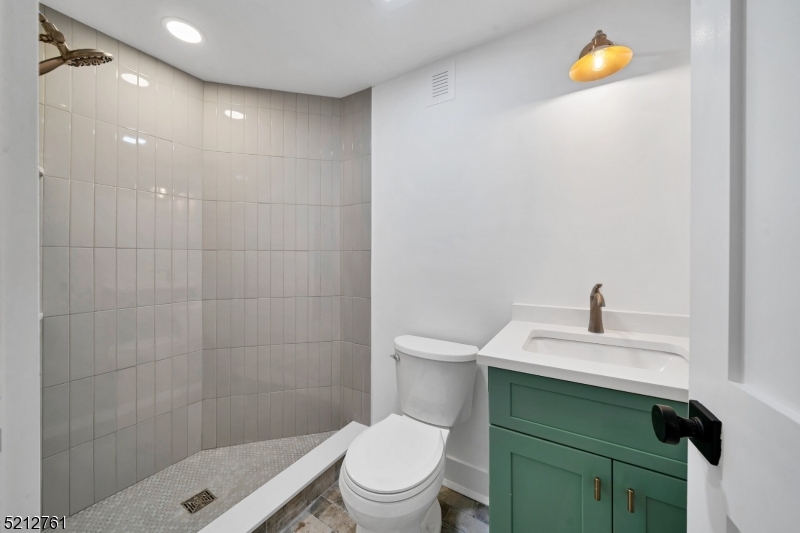 Upper Washington - Residential