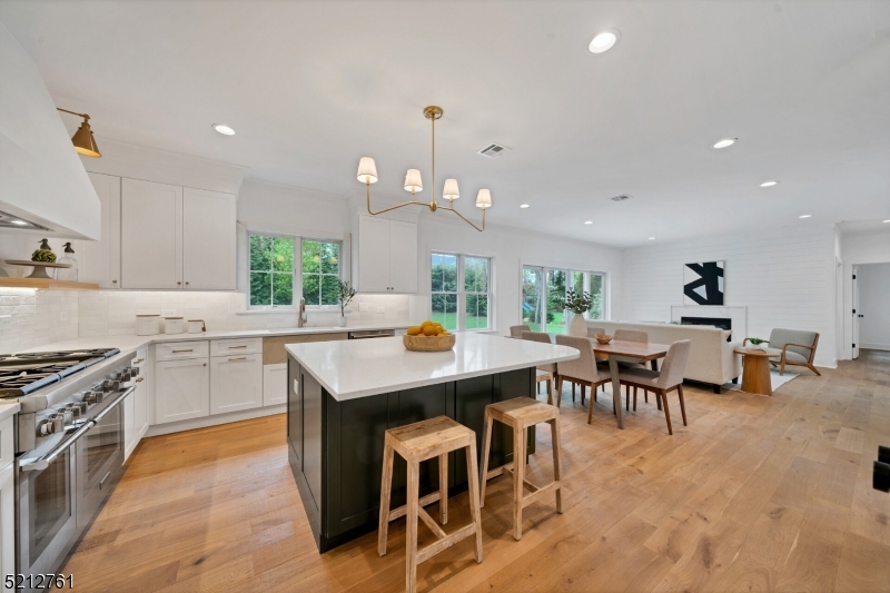 Upper Washington - Residential