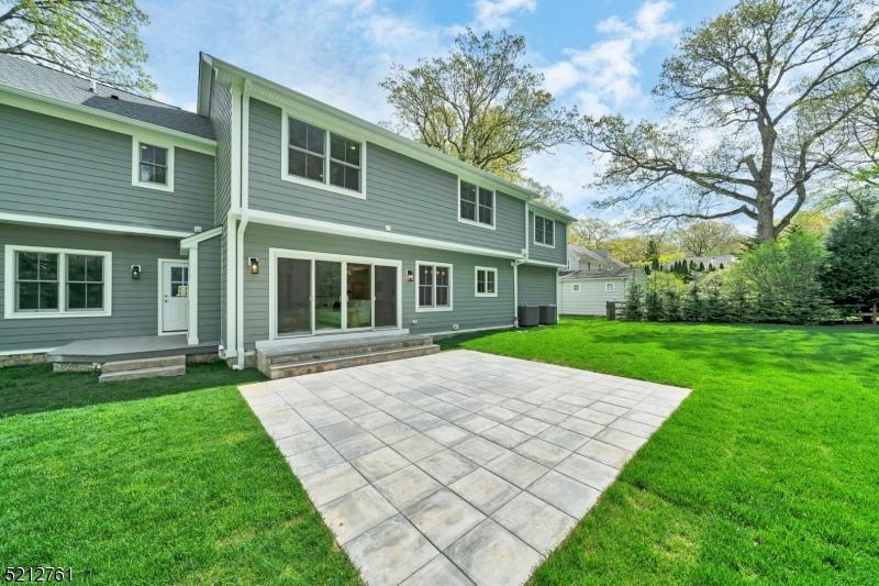 Upper Washington - Residential