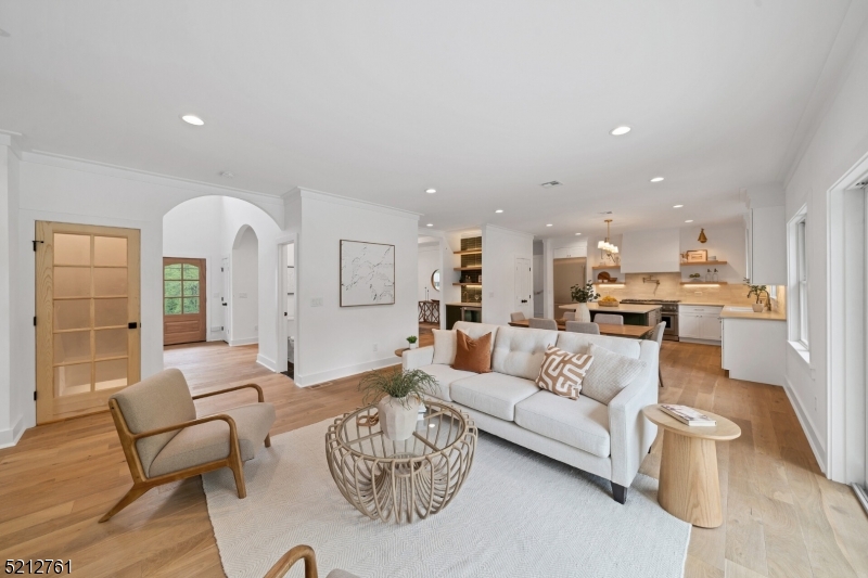 Upper Washington - Residential