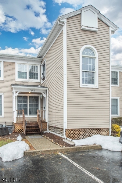 Pompton West - Residential