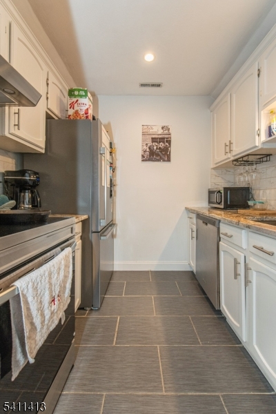 Pompton West - Residential