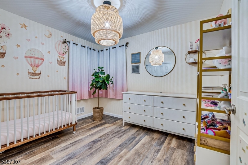 Milton Lake - Residential