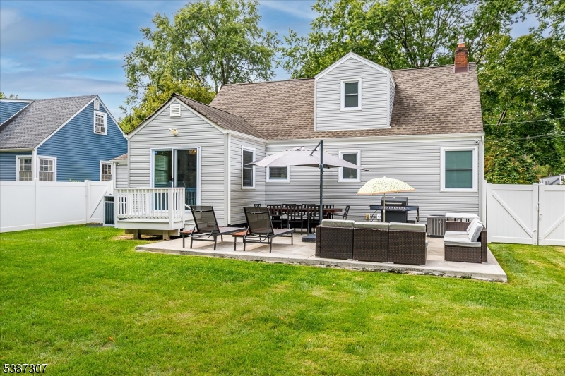 Milton Lake - Residential