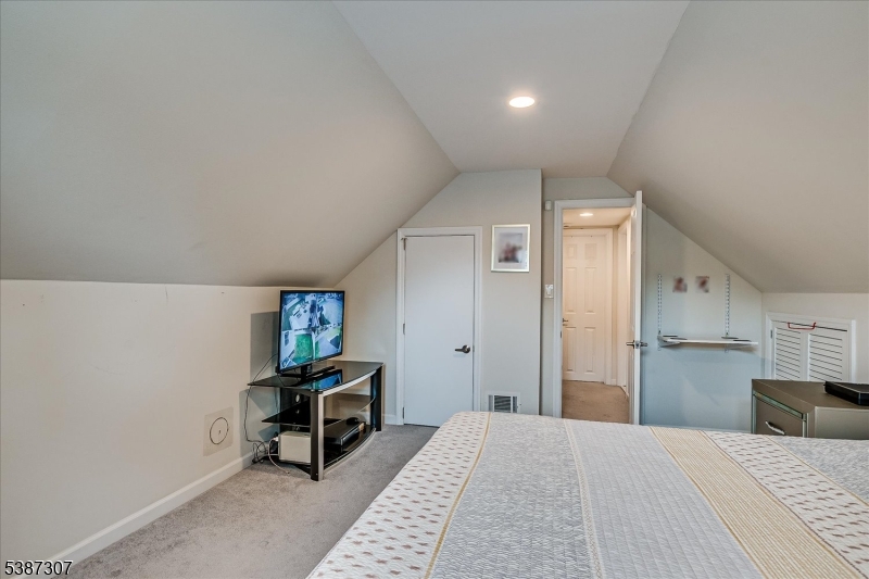 Milton Lake - Residential